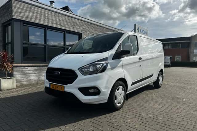 Ford Transit Custom (2023) thumbnail 1