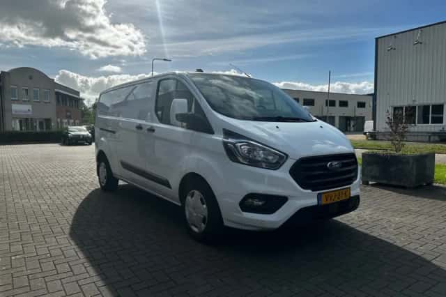 Ford Transit Custom (2023) thumbnail 6