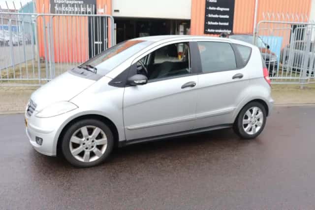 Mercedes-Benz A-Klasse (2006) thumbnail 4