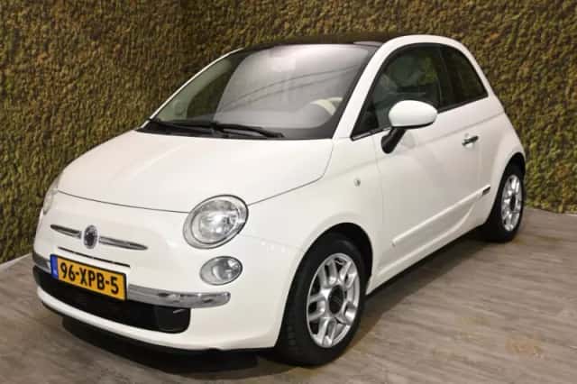 Fiat 500 (2012) thumbnail 4