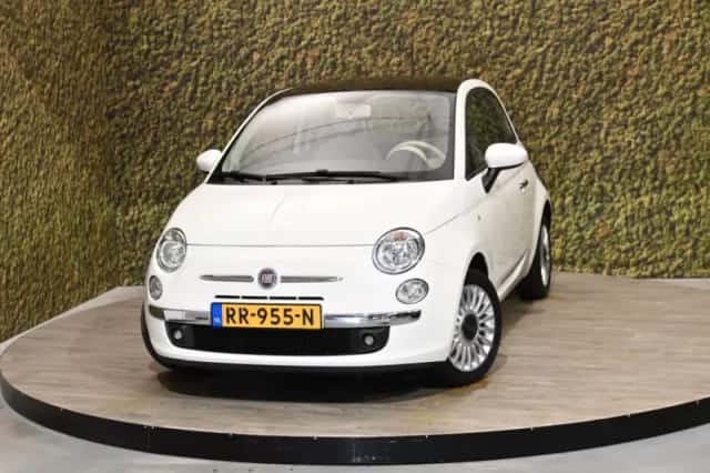 Fiat 500 (2014) thumbnail 1