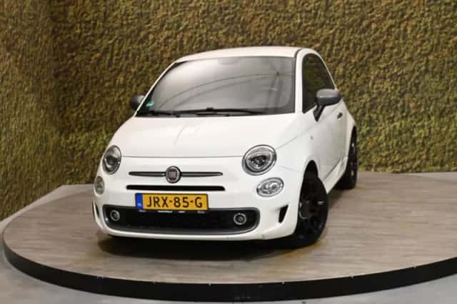 Fiat 500 (2017) thumbnail 3