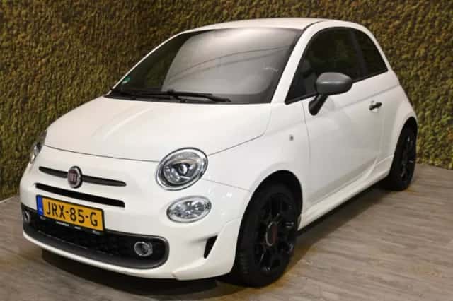 Fiat 500 (2017) thumbnail 4