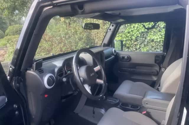 Jeep Wrangler (2008) thumbnail 5
