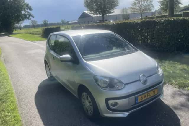 Volkswagen Up! (2013) thumbnail 6