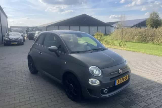 Fiat 500 (2018) thumbnail 1