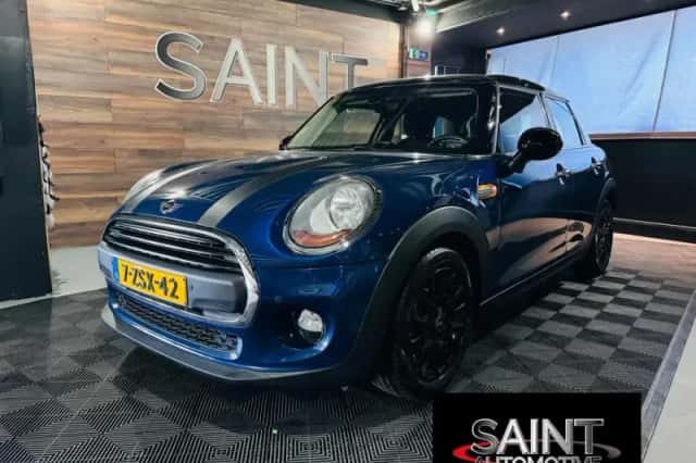 MINI Cooper (2015) thumbnail 1