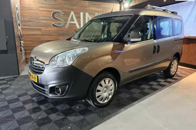 Opel Combo (2018) thumbnail 1