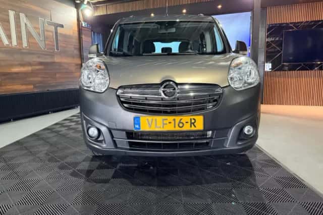 Opel Combo (2018) thumbnail 5