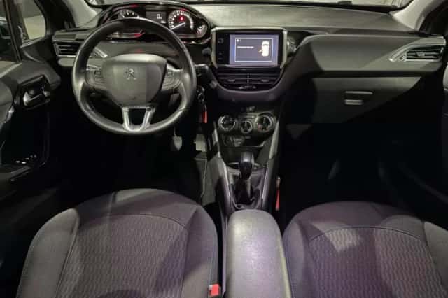 Peugeot 208 (2019) thumbnail 4