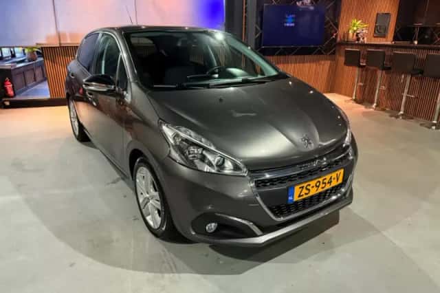 Peugeot 208 (2019) thumbnail 5