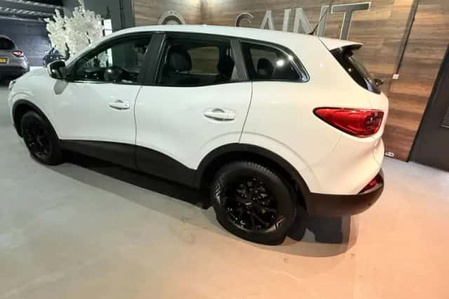 Renault Kadjar (2017) thumbnail 5