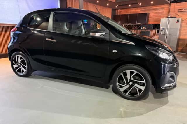 Peugeot 108 (2014) thumbnail 2