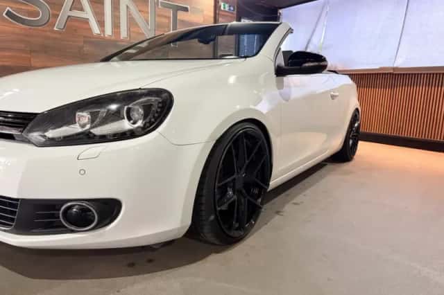 Volkswagen Golf (2011) thumbnail 5