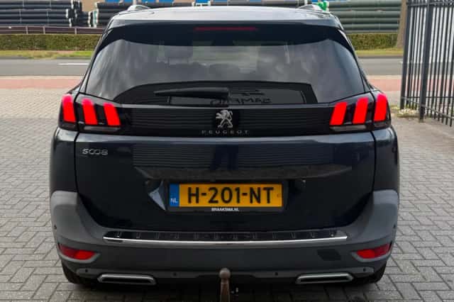 Peugeot 5008 (2019) thumbnail 5