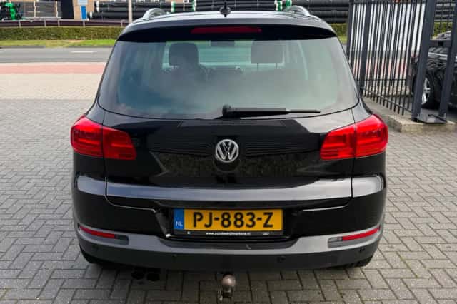 Volkswagen Tiguan (2014) thumbnail 5
