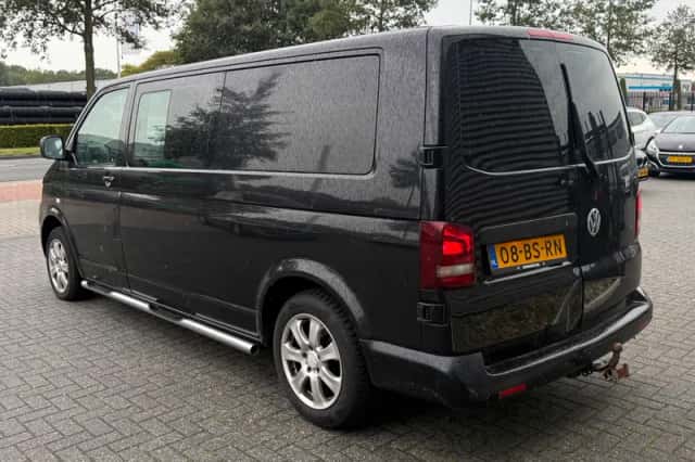 Volkswagen Transporter (2005) thumbnail 6