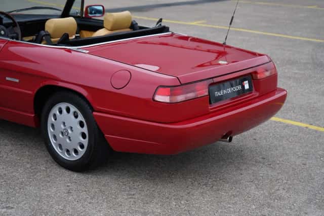 Alfa Romeo Spider (1990) thumbnail 5