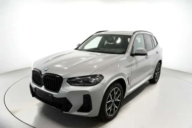 BMW X3 (2023) thumbnail 1