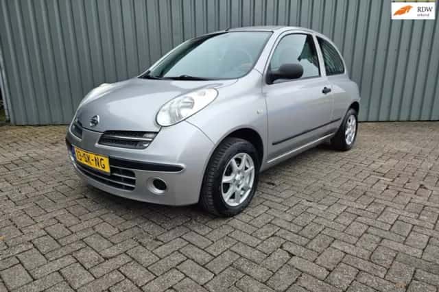 Nissan Micra (2006) thumbnail 1