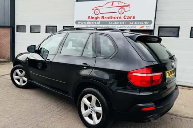 BMW X5 (2007) thumbnail 3