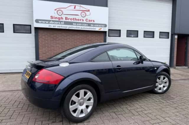 Audi TT (2005) thumbnail 4