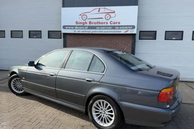 BMW 5-Serie (2000) thumbnail 3