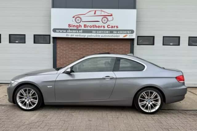 BMW 3-Serie (2007) thumbnail 6