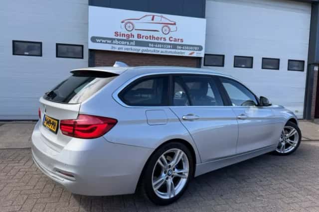 BMW 3-Serie (2015) thumbnail 4