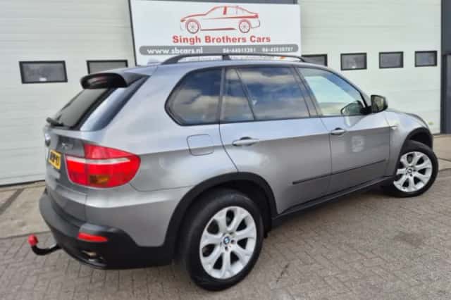 BMW X5 (2007) thumbnail 3
