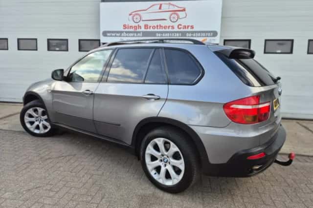 BMW X5 (2007) thumbnail 4