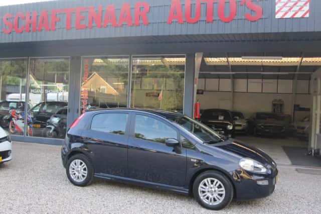 Fiat Punto Evo (2014) thumbnail 2