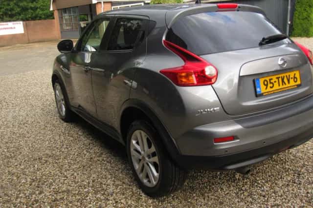 Nissan Juke (2012) thumbnail 5