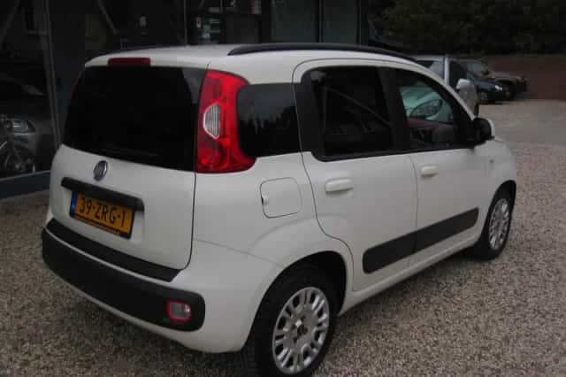 Fiat Panda (2013) thumbnail 3