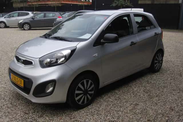 Kia Picanto (2014) thumbnail 6
