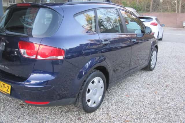 SEAT Altea XL (2007) thumbnail 3