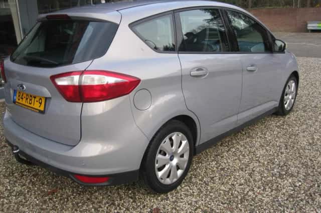 Ford C-Max (2011) thumbnail 3