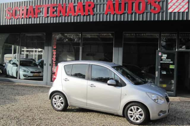 Opel Agila (2011) thumbnail 2
