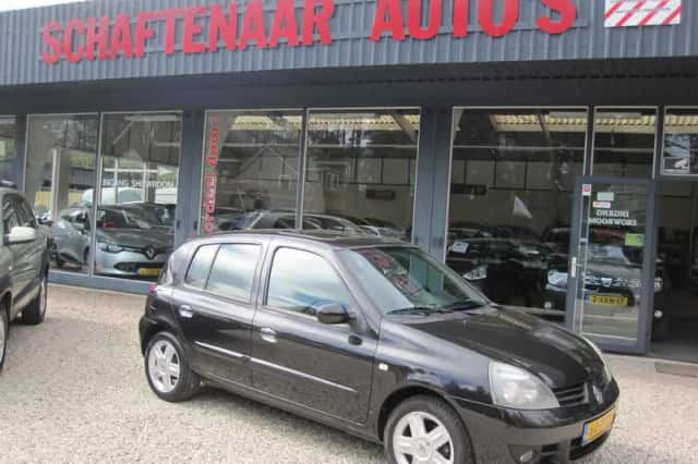 Renault Clio (2007) thumbnail 2