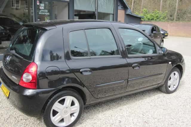 Renault Clio (2007) thumbnail 3