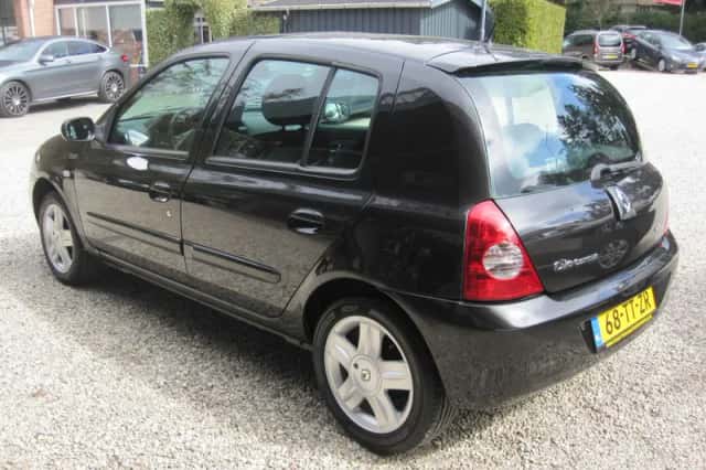 Renault Clio (2007) thumbnail 5