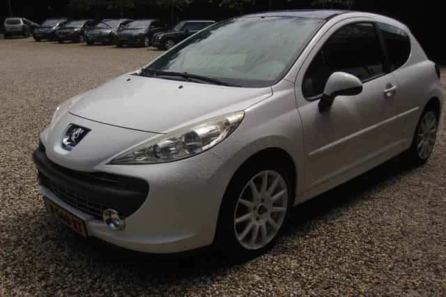 Peugeot 207 (2009) thumbnail 6
