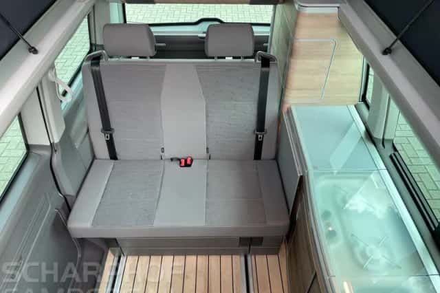 Volkswagen California (2021) thumbnail 4