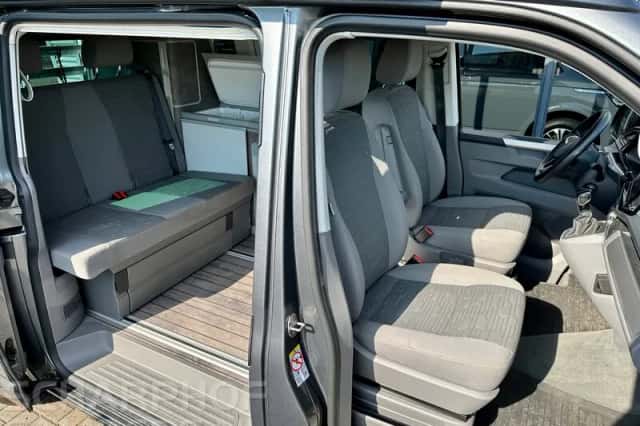 Volkswagen California (2024) thumbnail 3