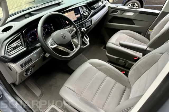 Volkswagen California (2023) thumbnail 6