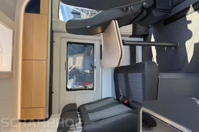 Adria Twin (2025) thumbnail 6