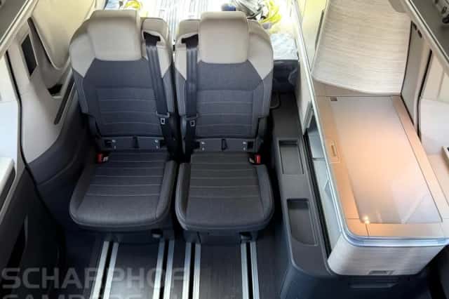 Volkswagen California (2025) thumbnail 5