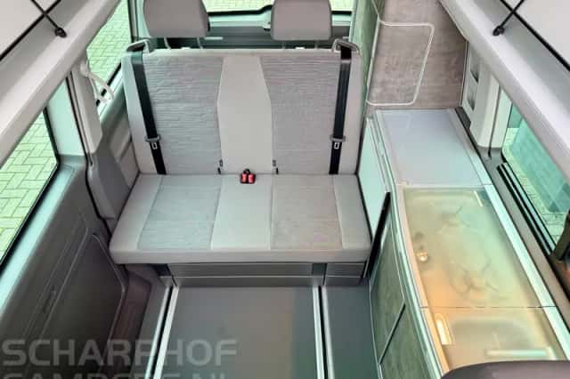 Volkswagen California (2023) thumbnail 4