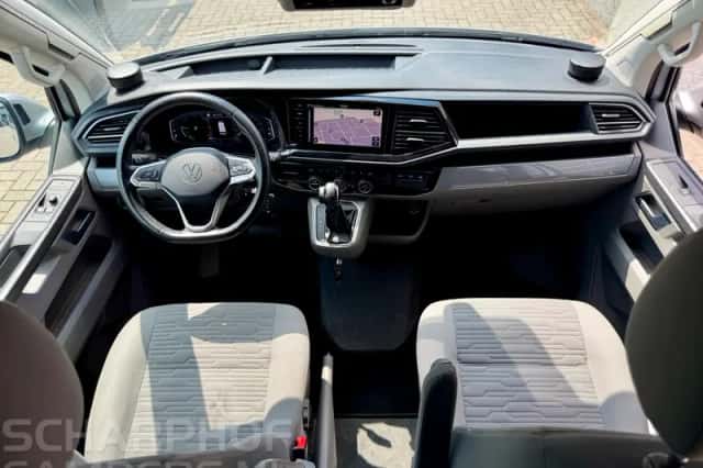 Volkswagen California (2021) thumbnail 5