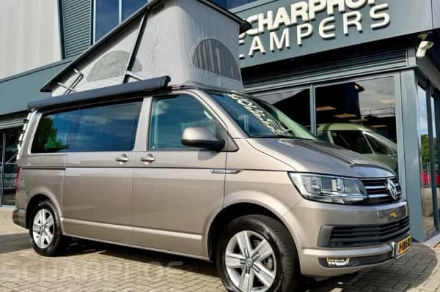 Volkswagen California (2018) thumbnail 1